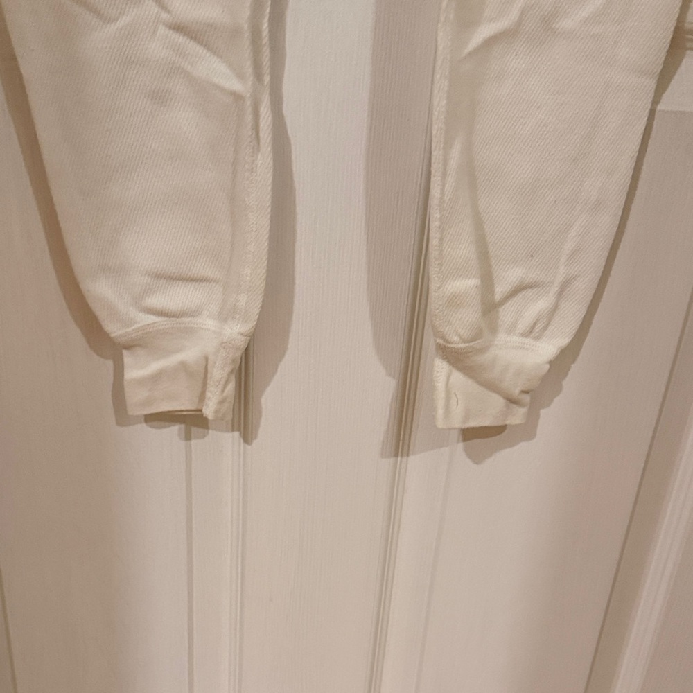 Cherokee Cream Intimates - Picture 4 of 5